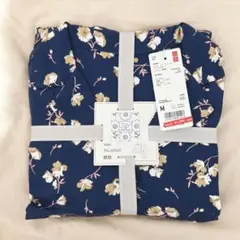 ユニクロ レーヨンサテンパジャマ 長袖 長ズボン セット