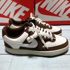 NIKE　24cm　ナイキ　レディース　コートビジョン　スニーカー