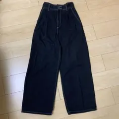 Item thumbnail for item 8320e6b8-a851-48ed-9201-569fb5e09e6f