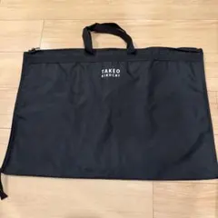 TAKEO KIKUCHI ブラック ガーメントバッグ
