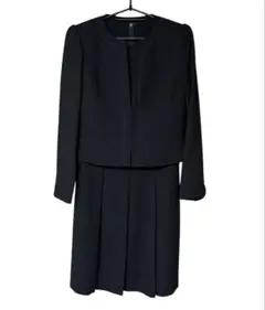 【美品】ミスジュンコ ブラックフォーマル セットアップ 13AR 冠婚葬祭 礼服