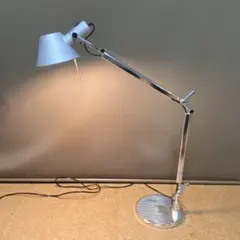 ⑦Artemide Tolomeo mini デスクライト
