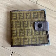 FENDI フェンディ ズッカ 二つ折り財布 ブラウン