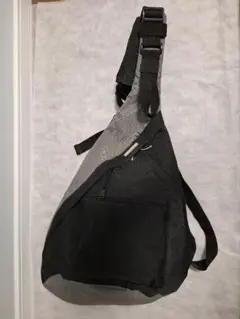 Mercedes-Benz☆ ナイロンボディバック