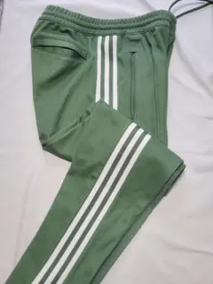 【美品】adidas トラックパンツ サイズS(要注意)