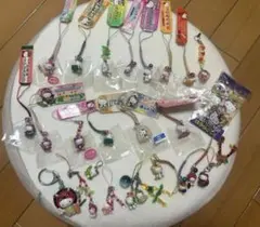 結*衣様 ハローキティ　ご当地　限定　根付け　ストラップ　キーホルダー　まとめ売