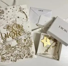 Dior】 ゴールドパールネックレス 箱ショッパー付き - メルカリ