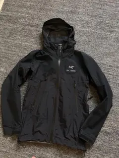 ARC'TERYX マウンテンパーカー ブラック Sサイズのサムネイル