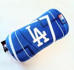 【新品未使用】ロサンゼルス・ドジャース しまむらコラボ 腰当てクッションのサムネイル