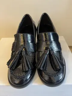 新品　ZARA ザラ黒エナメルタッセルローファー 35