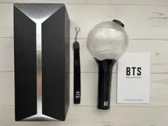 BTS ペンライト 3本セット 専用ケース付き Amazon.co.jp: 防弾少年団 BTS 公式 ペンライト Ver.3 (OFFICIAL