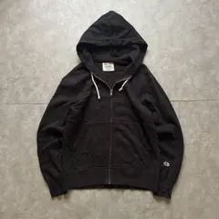 Item thumbnail for item dc4f9e63-1888-4dc6-84da-7e299b8aa3a9