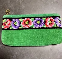 Item thumbnail for item 1adec27f-3164-4fb4-b463-4721e1799d75