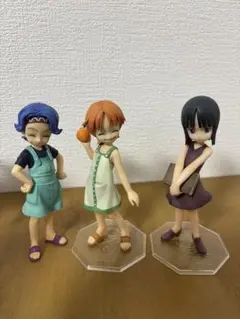 【ジャンク品】ワンピース pop ナミ・ノジコ・ロビン幼少期 フィギュアセット