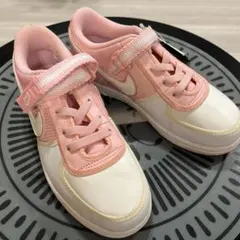 【未使用品】NIKE ナイキ　ピンク×ホワイト　スニーカー　21cm