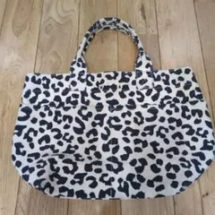 ローリーズファーム　レオパード　トートバッグ