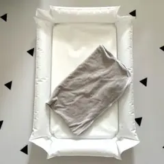 IKEA ショートサム　おむつ替えマット ・カバーのサムネイル