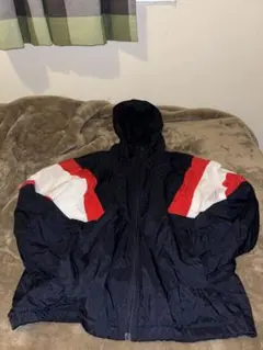 ナイロンジャケット フード付き ネイビー 赤 白