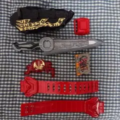 仮面ライダーセイバー　DX聖剣ソードライバー 中古品　ワンダーライドブック