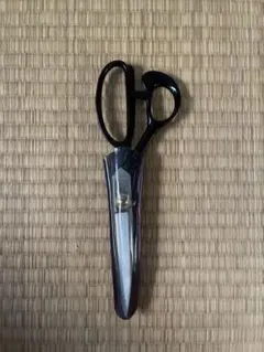【新品】裁ちバサミ／26cm／木屋／団十郎〔No.89〕 新品】裁ちバサミ／26cm／木屋／団十郎〔No.89〕 - メルカリ