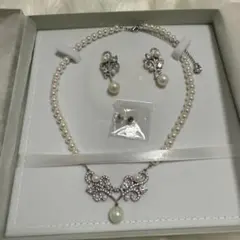 たむたむ様　専用 STELLA BRIDAL ネックレスとイヤリングセット