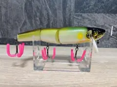 Item thumbnail for item a4290f13-6c84-4c69-8cf1-eaf03fbba337