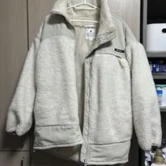 クリーム色フリースジャケット
