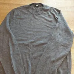UNIQLO クルーネックセーター チャコールグレーLサイズ