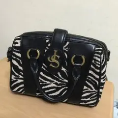 Item thumbnail for item 11ccabff-3ed7-4cfd-a257-e513cb3f4fd8