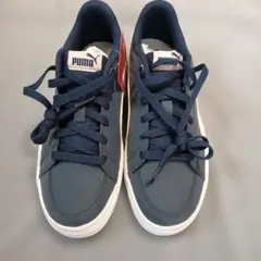 新品未使用品　PUMA ネイビー ローカット スニーカー　22.5cm