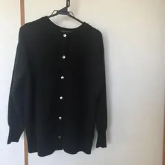 GU 黒 長袖カーディガン ボタン付き