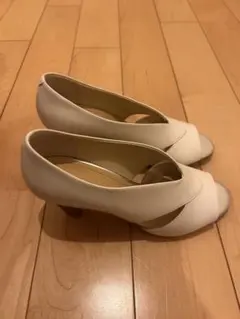 ホワイト オープントゥ パンプス 約5cmヒールのサムネイル