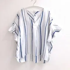 アーバンリサーチドアーズ　フリルスリーブ　ストライプ　ブラウス　Vネック
