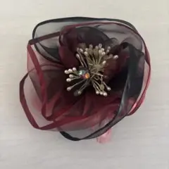 シフォン花形ブローチ 赤・黒