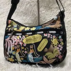 LeSportsac x Chesty クラシックホーボー LeSportsac x Chesty クラシックホーボー - メルカリ