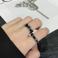 【大人気】【即購入OK】リング レディース ハート  指輪  シルバー　ブラック