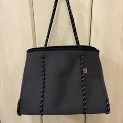 新品未使用　qbag q bag paris 【アウトレット・返品不可】 訳あり レディース