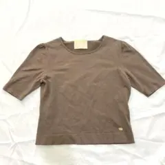トッカ　半袖　UネックTシャツ　ブラウンのサムネイル