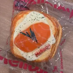 メロジョイ-トーストつみつみシリーズ（ごろごろサーモン） - メルカリ