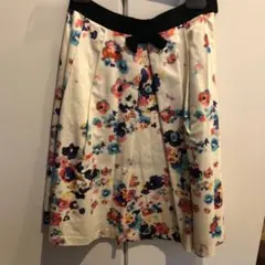 ランバンオンブルー　LANVIN en Bleu 花柄スカート