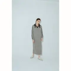 PINUE グレー ニットロングワンピース