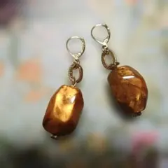 ハンドメイド　ピアス