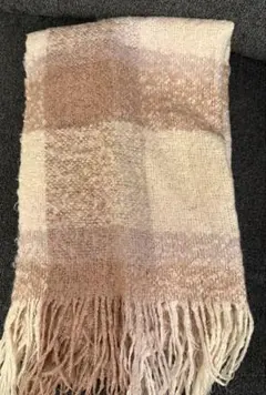 ピンク　ベージュ チェック柄 マフラー フリンジ付き