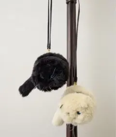 お値下げ！BagmatiバグマティCAT POUCHネコバッグポーチブラック新品のサムネイル