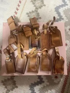LOUIS VUITTON ネームタグ まとめ売り 20個セット SE023 LOUIS VUITTON ネームタグ まとめ売り 20個セット SE023 - メルカリ