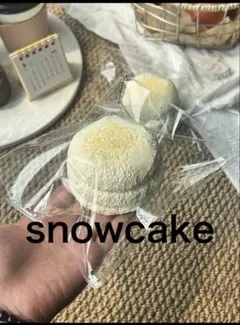 snowcake スクイーズ　　三層スフレ　スノーケーキハンドクラフト