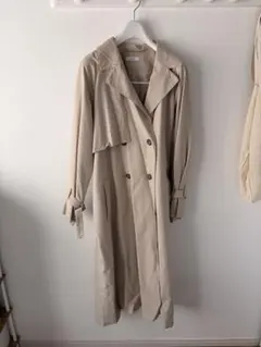 【美品】A.V.V ベージュ トレンチコートのサムネイル