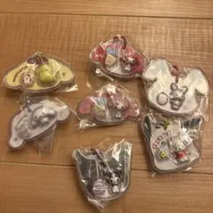 サンリオ　パッケージチャーム　7種　シークレットあり