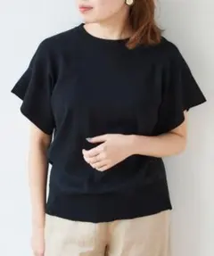 夏物★美品★ルクールブラン フレアスリーブニットプルオーバー 定価8,910円のサムネイル