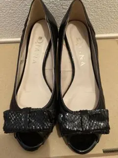 ダイアナ　22.5 本革　ウェッジソール　リボン　オープントゥ